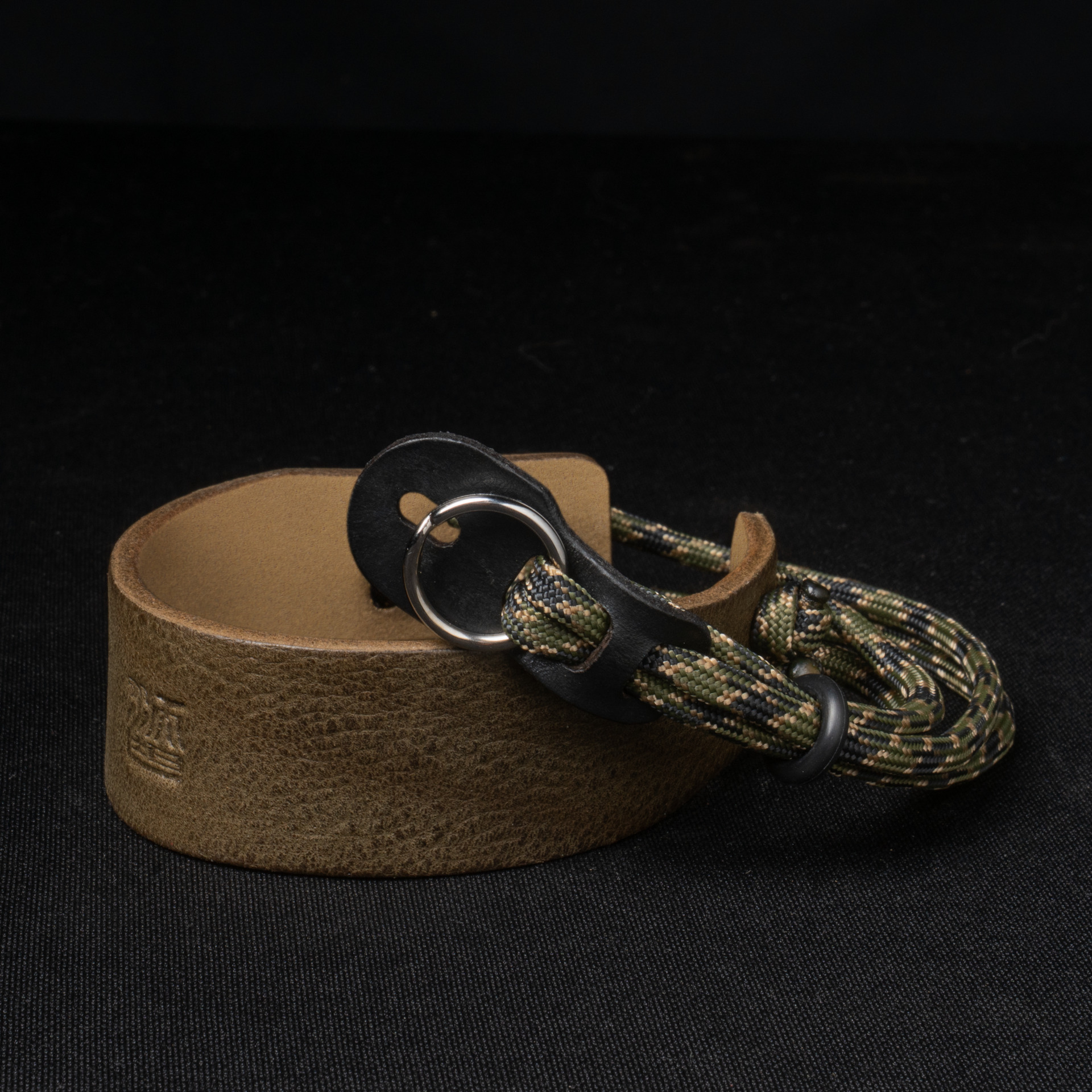 「Parashooter パラシューター」カメラ用ハンドストラップ 009（CURA 真鍮製2重リング）